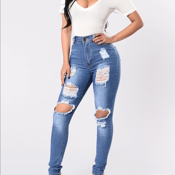 Fashion Nova Denim - Fashion Nova High Waist Distressed Skinny Jeans. Size: 9.